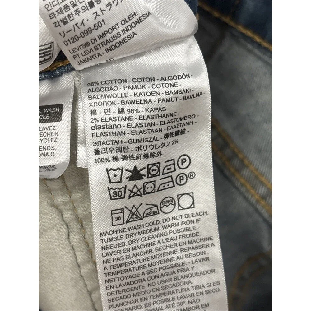 levi's men's 513 slim straight fit jeans Size 30/32 Broke In